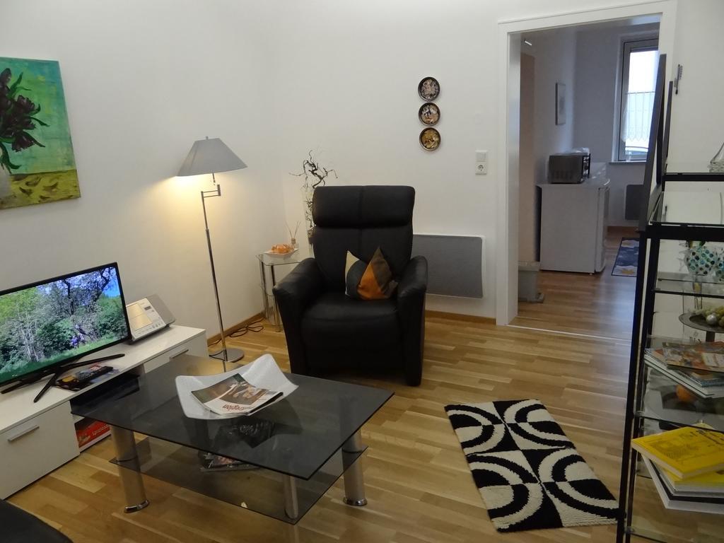 Ferienwohnung Grosswald ซาร์บรึคเคน ภายนอก รูปภาพ